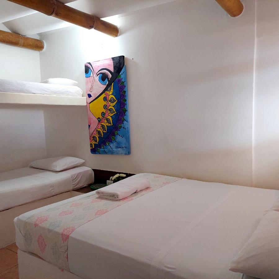 Caramba Hospedaje Ξενοδοχείο Tonsupa Εξωτερικό φωτογραφία